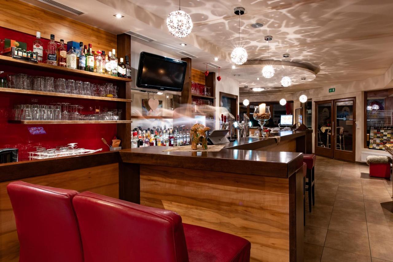 Hotel Restaurant Platzer Gmünd Esterno foto